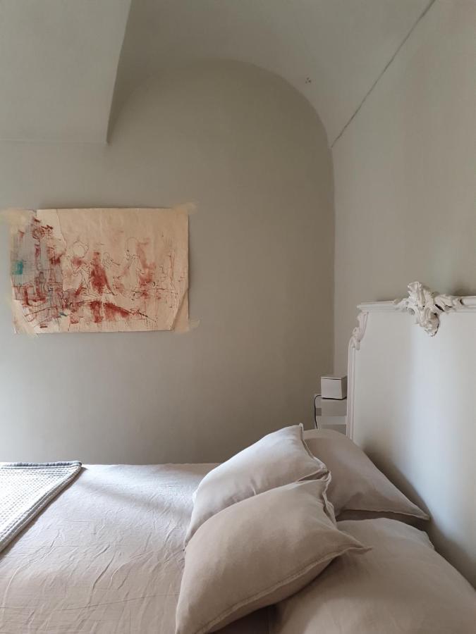 Ti Vengo A Cercare Bed & Breakfast คาสเตลลาโร ภายนอก รูปภาพ